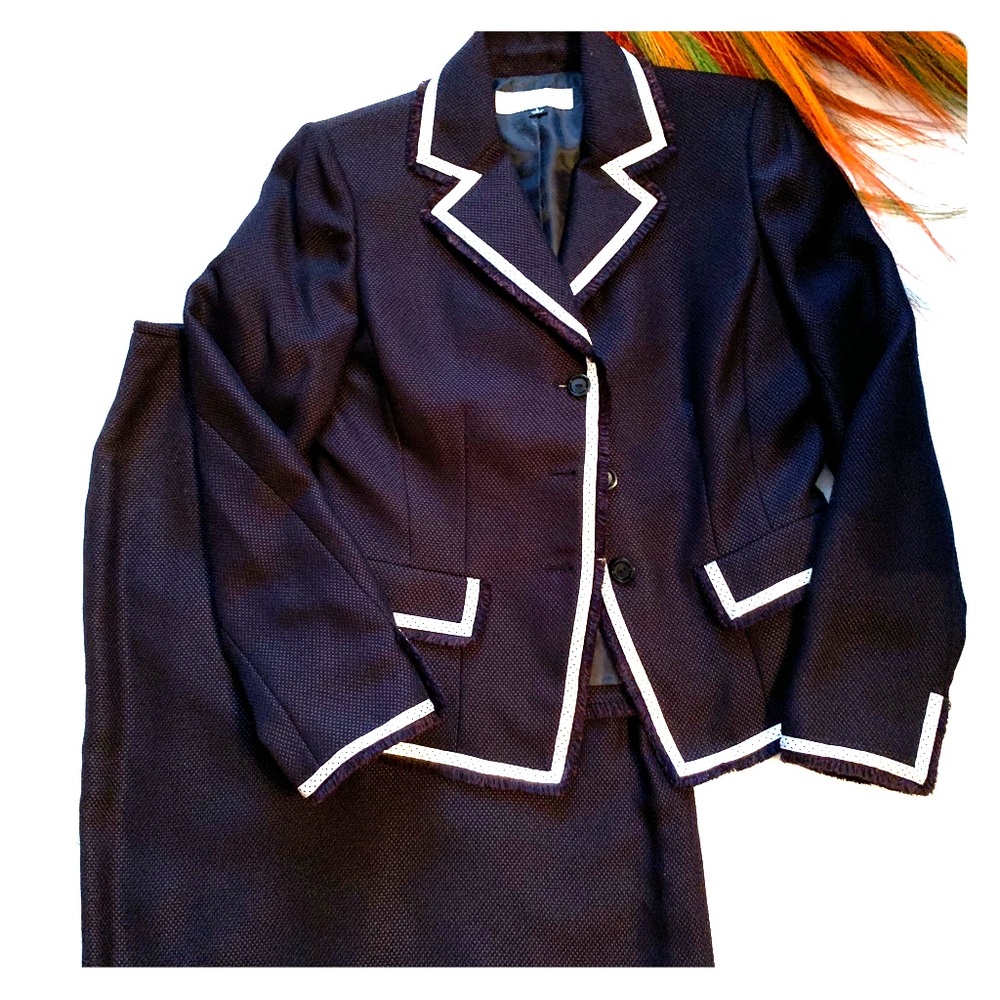 2-Piece Suit